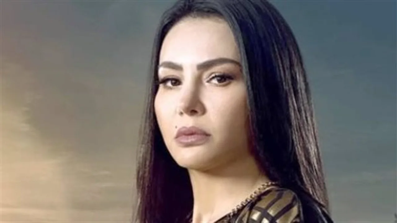 نصيحة شيم الطيبين.. تفاعل واسع مع ظهور دينا فؤاد وحديثها عن دوام الود